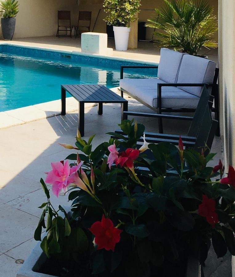 La Villa Mediterranee Wellness Spa Piscine Saint-Drezery Eksteriør billede