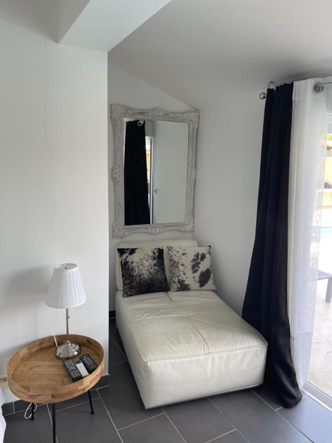 La Villa Mediterranee Wellness Spa Piscine Saint-Drezery Eksteriør billede
